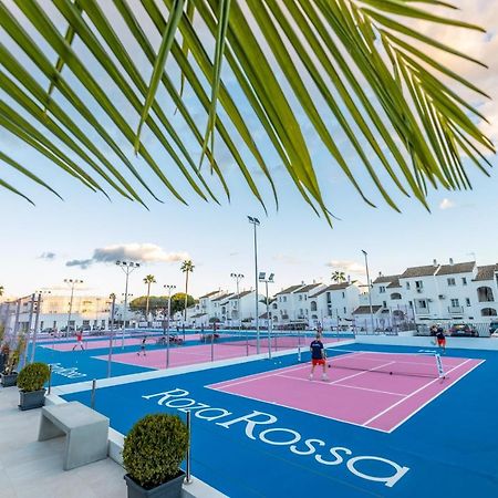 Residencia Deportiva Rozarossa Otel Estepona Dış mekan fotoğraf