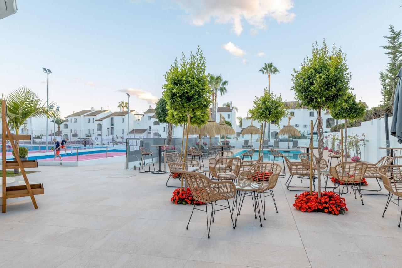 Residencia Deportiva Rozarossa Otel Estepona Dış mekan fotoğraf
