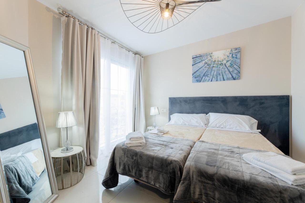 Residencia Deportiva Rozarossa Otel Estepona Dış mekan fotoğraf