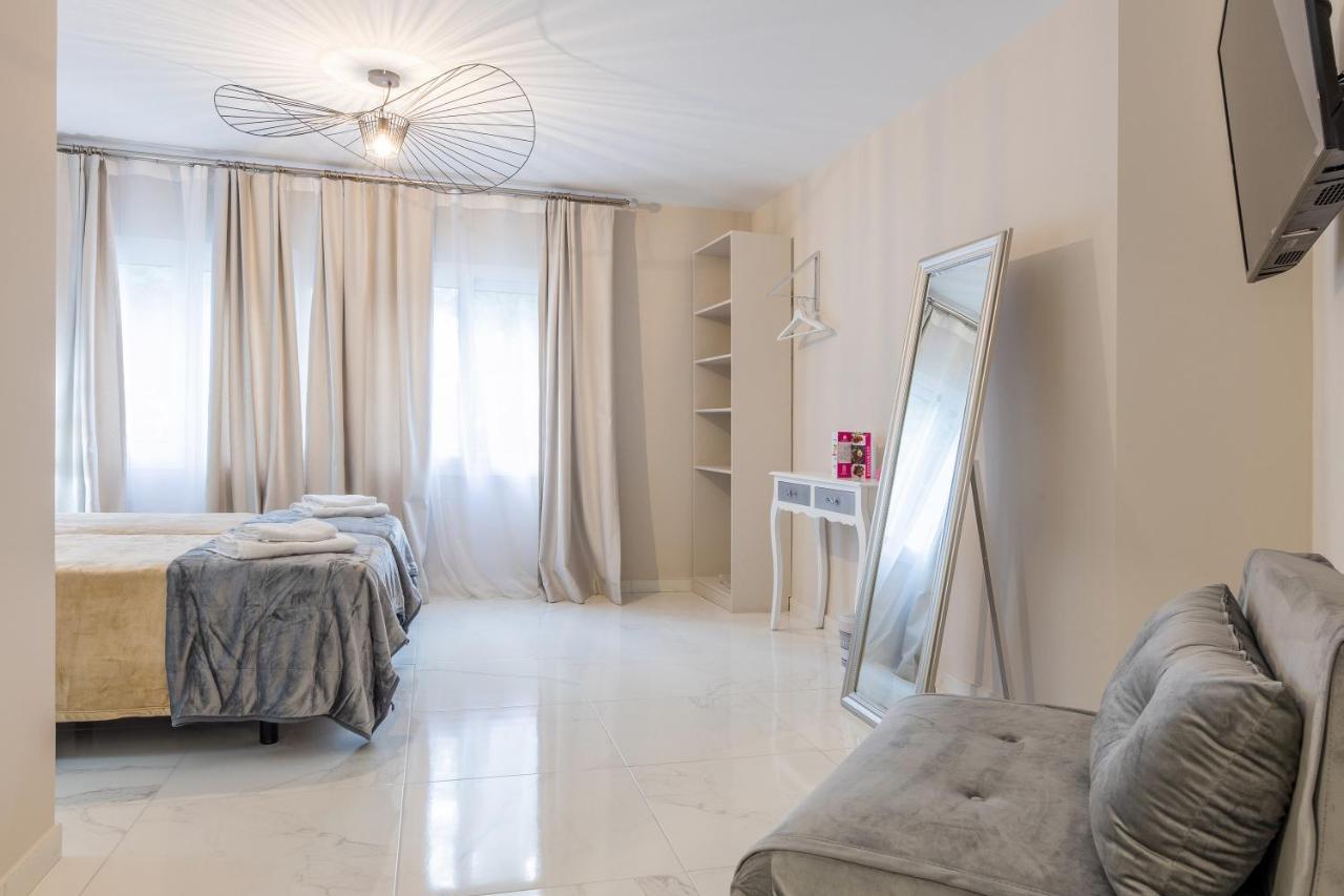 Residencia Deportiva Rozarossa Otel Estepona Dış mekan fotoğraf